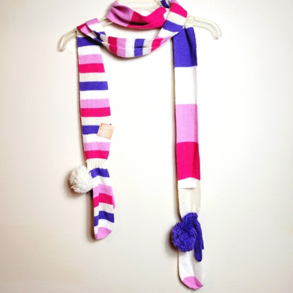 The Original Arizona Jean company knitted scarf mittens attached new